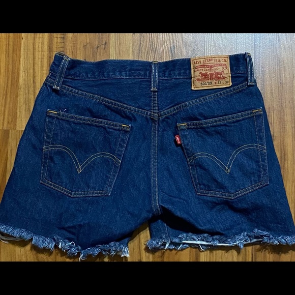 Levi’s 501 XX Jean Shorts Waist 32 Cutoffs Blue Denim - Picture 4 of 15